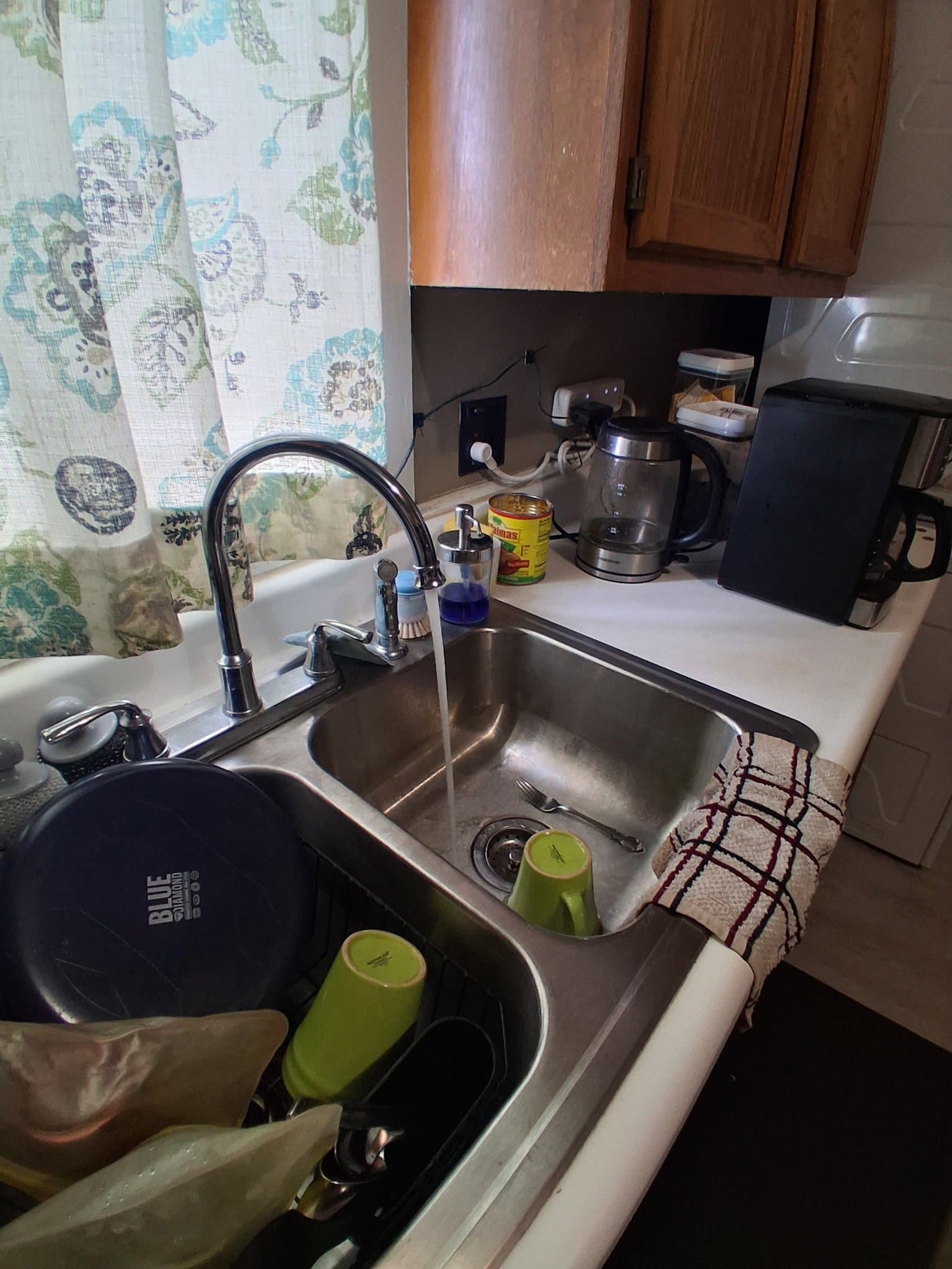 Carbondale House: 303 W Sycamore St