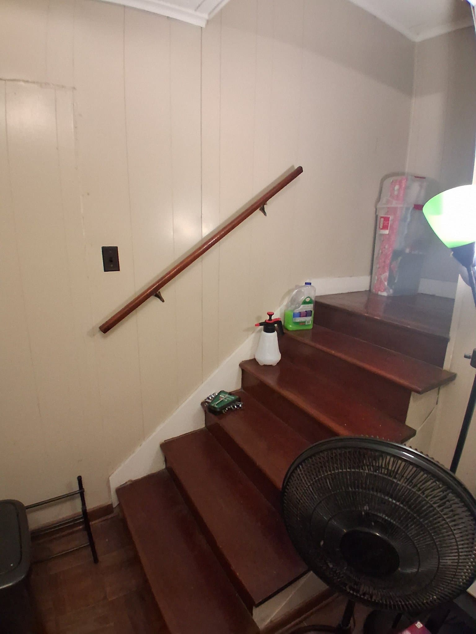 Carbondale House: 303 W Sycamore St