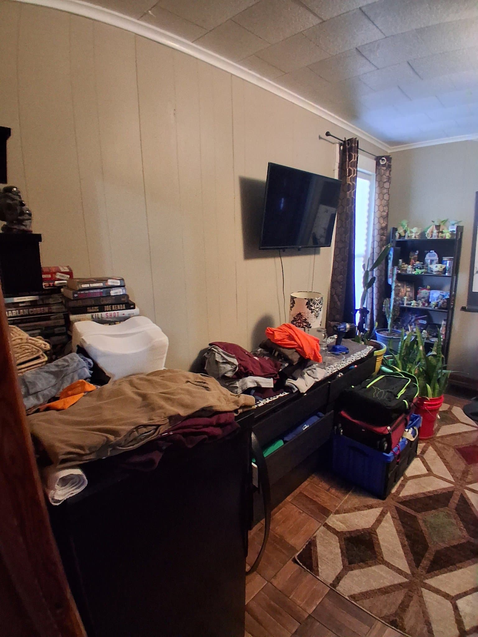 Carbondale House: 303 W Sycamore St
