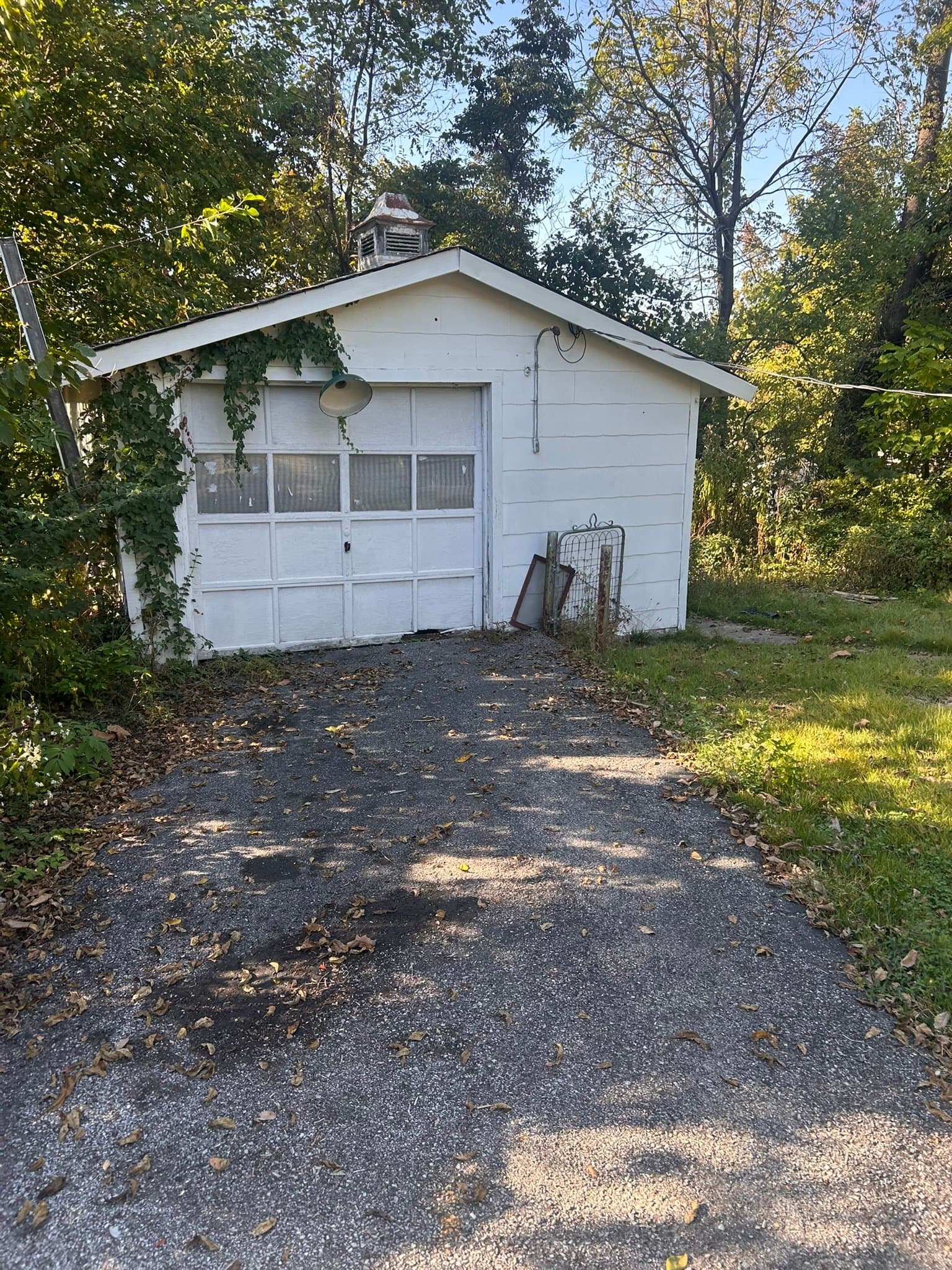Saint Louis House: 5639 Wilborn Dr