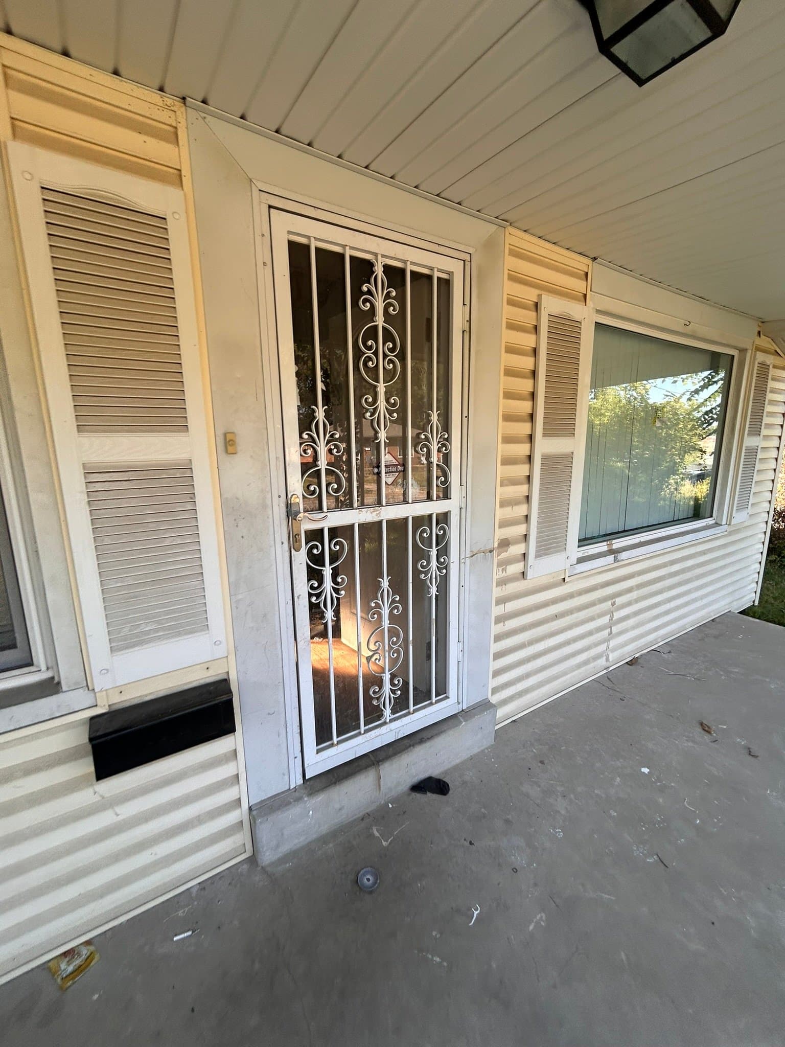 Saint Louis House: 5639 Wilborn Dr