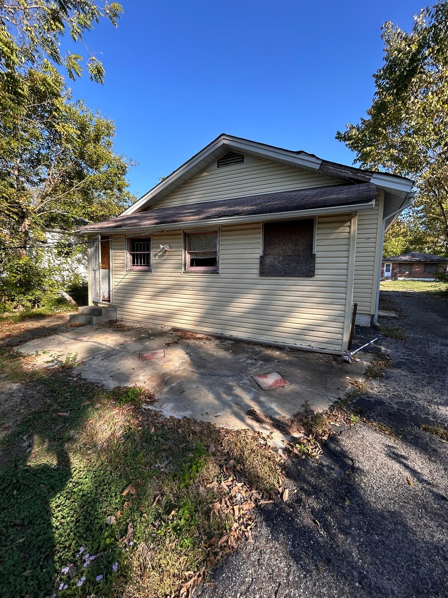 Saint Louis House: 5639 Wilborn Dr