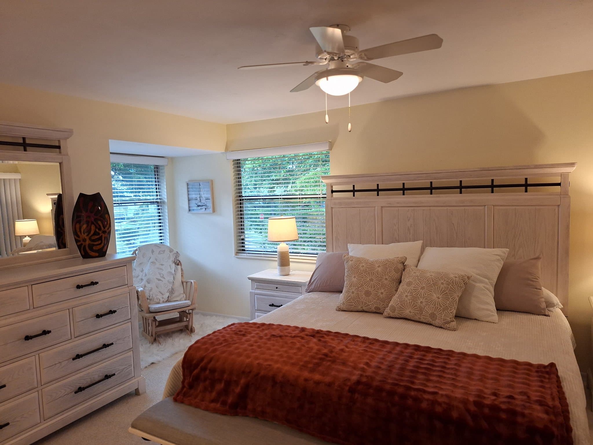 Naples Condo: 660 Wiggins Bay Dr