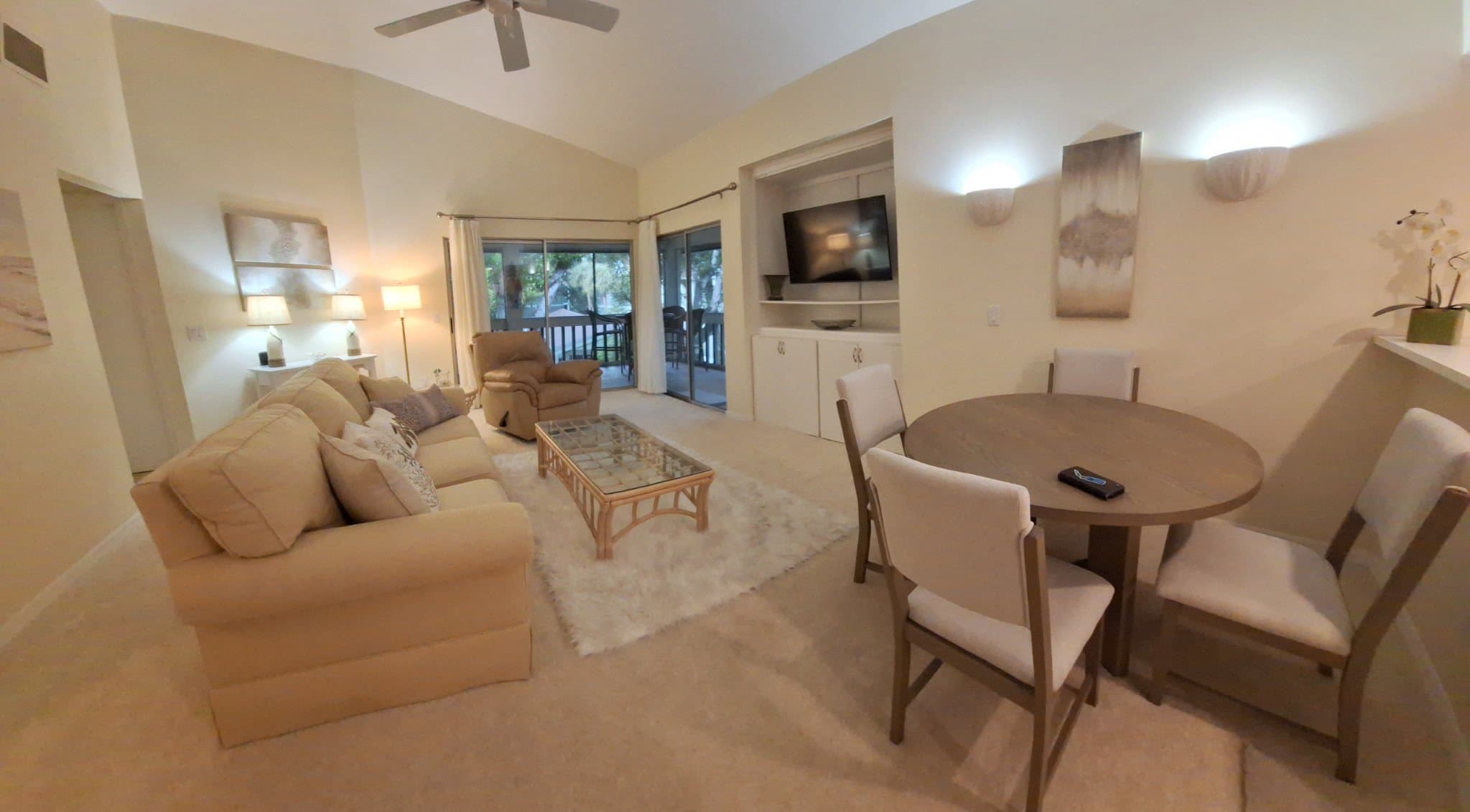 Naples Condo: 660 Wiggins Bay Dr