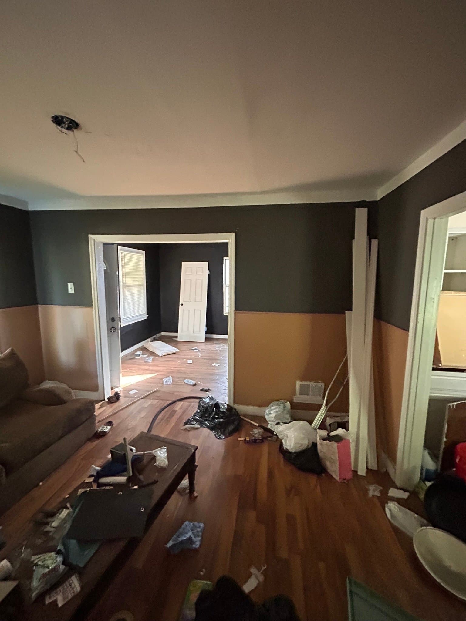Saint Louis House: 5639 Wilborn Dr