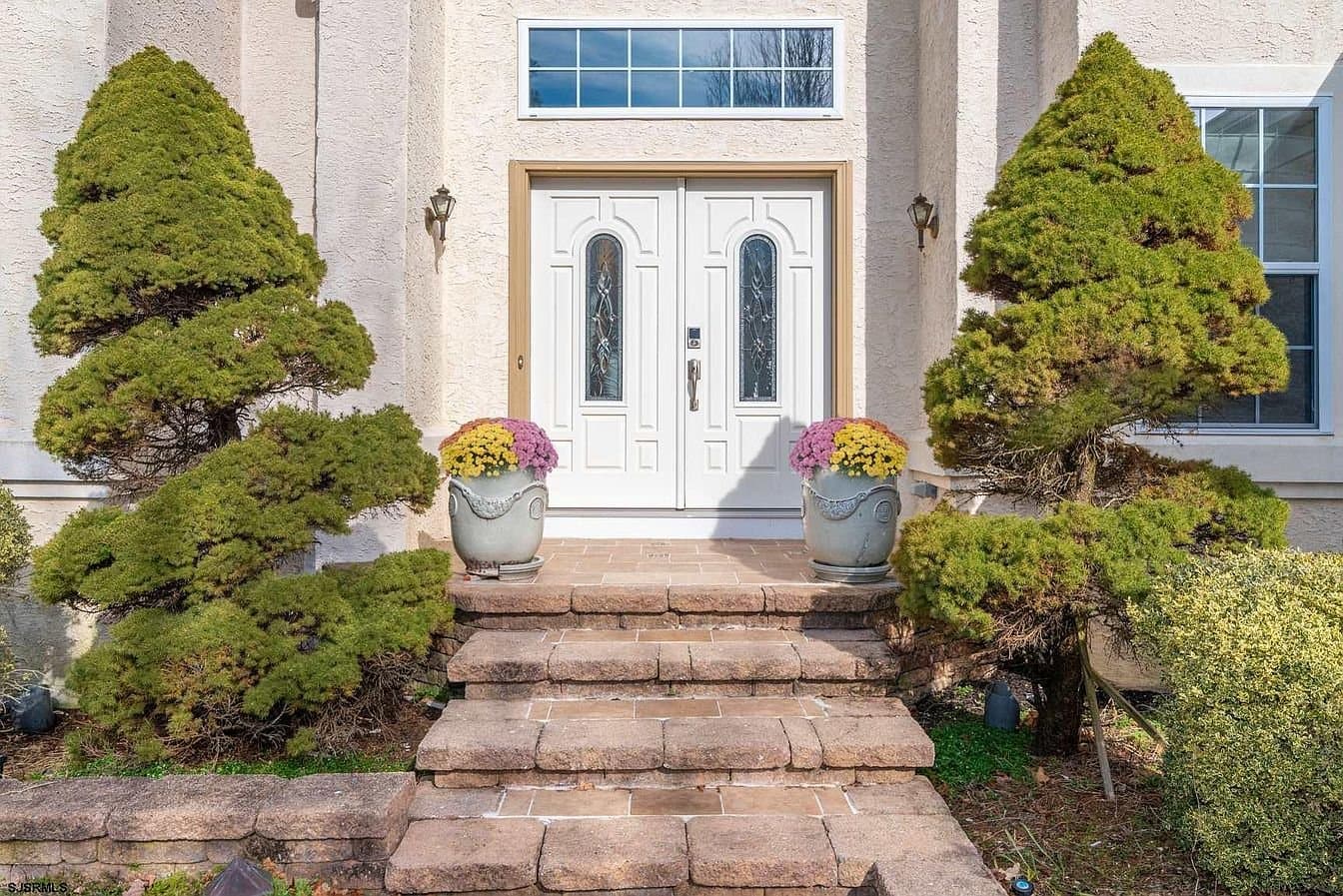 Egg Harbor Township House: 30 Daisy Dr