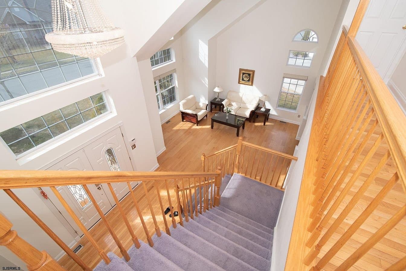 Egg Harbor Township House: 30 Daisy Dr