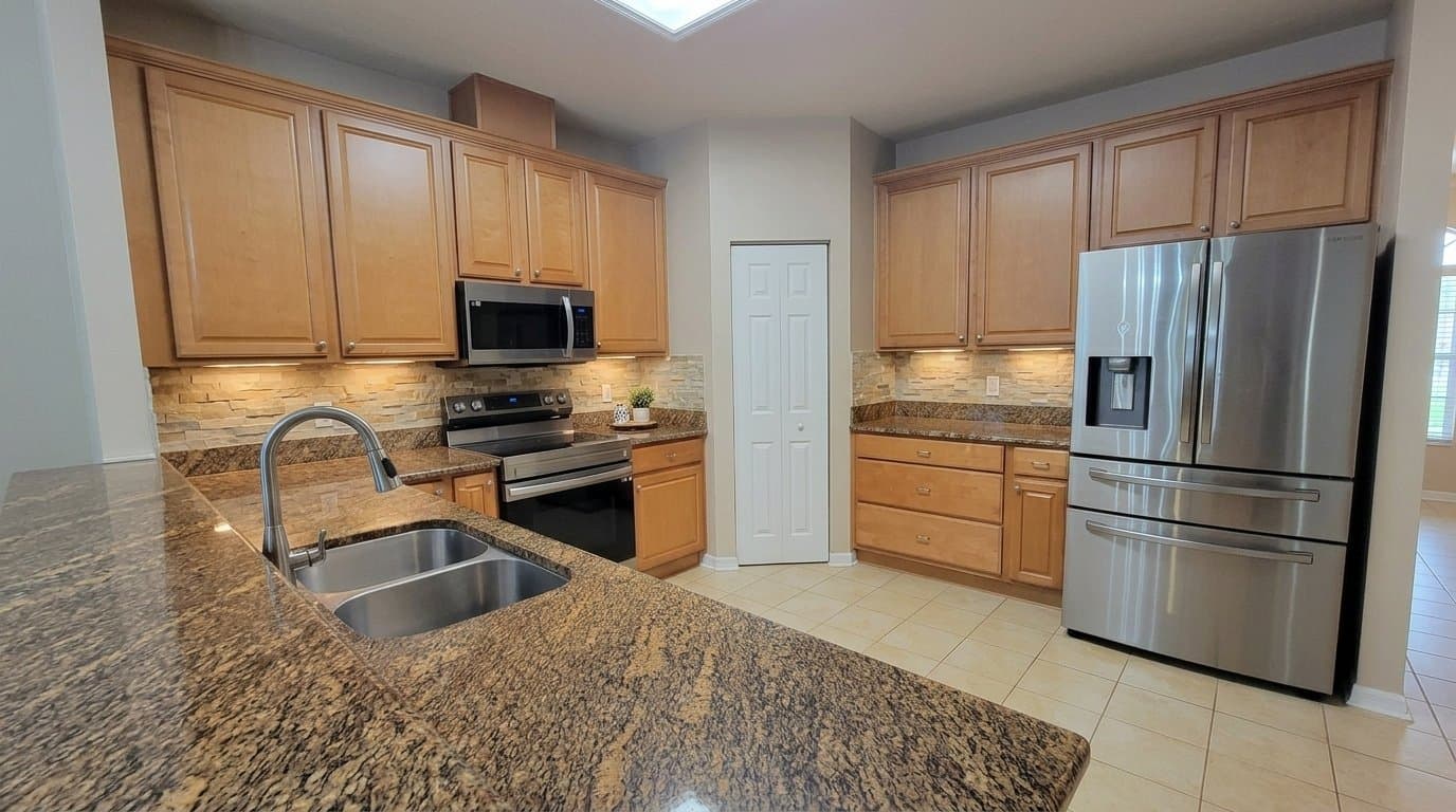 Gainesville House: 9964 NW 22nd Rd
