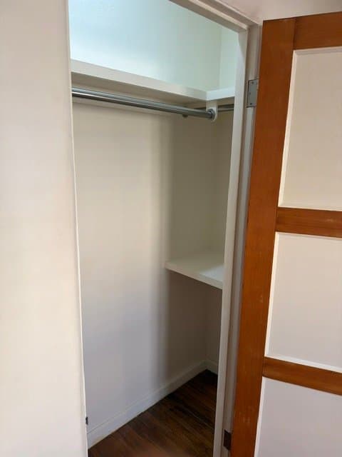 Los Angeles Apartment: 454 N Ogden Dr