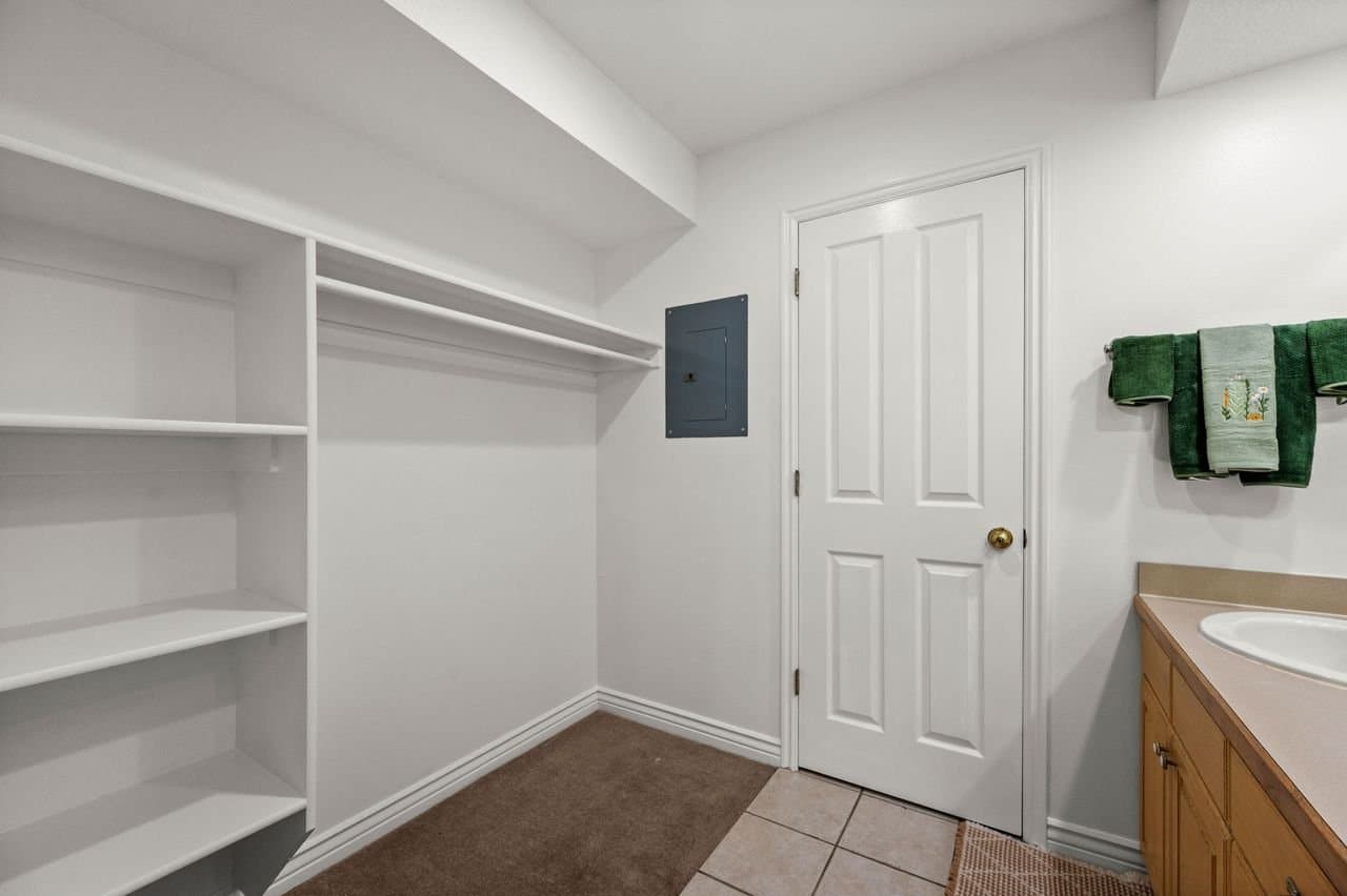 Provo Condo: 857 W Columbia Ln