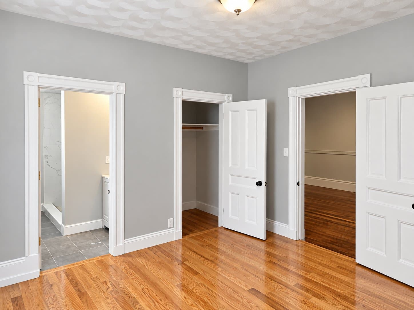 Brookline Apartment: 11 Park St.