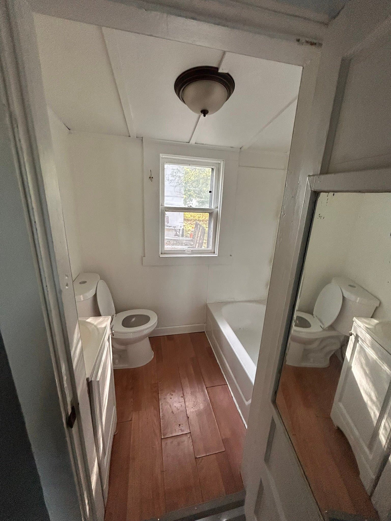 Saint Louis House: 3 Pohlman Ln