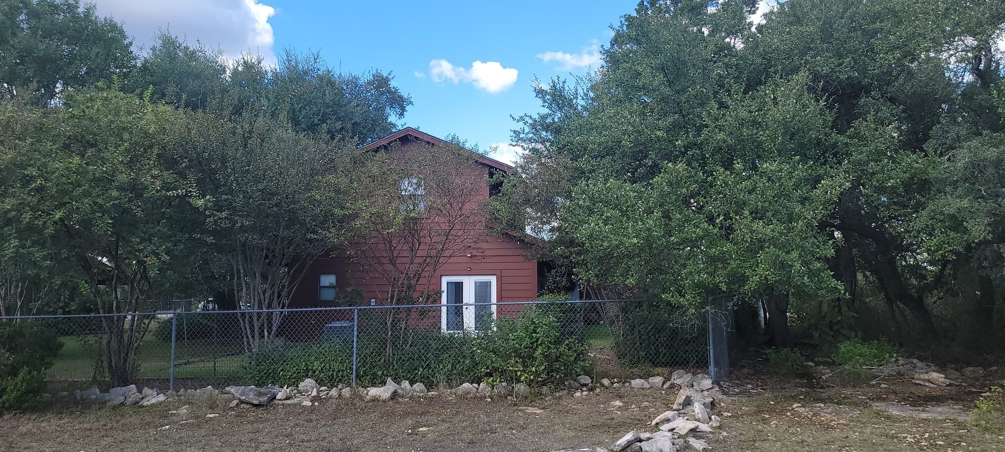 Canyon Lake House: 264 Sunrise Dr