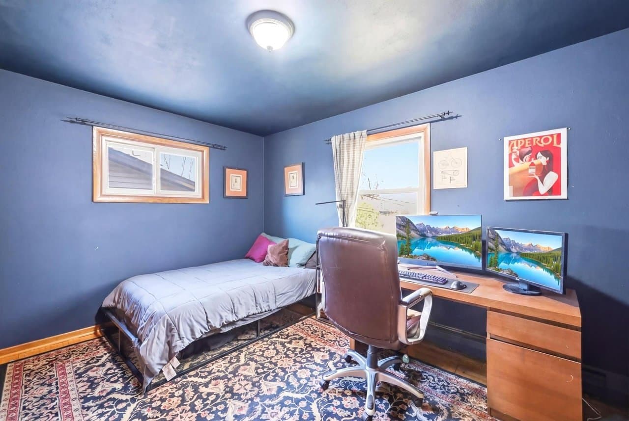 Saint Paul House: 182 Faye Street