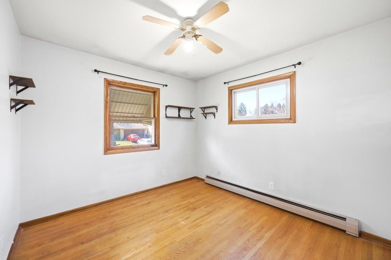 Saint Paul House: 182 Faye Street