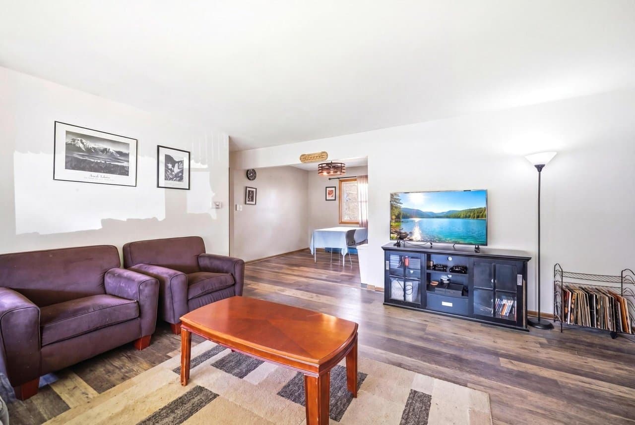 Saint Paul House: 182 Faye Street