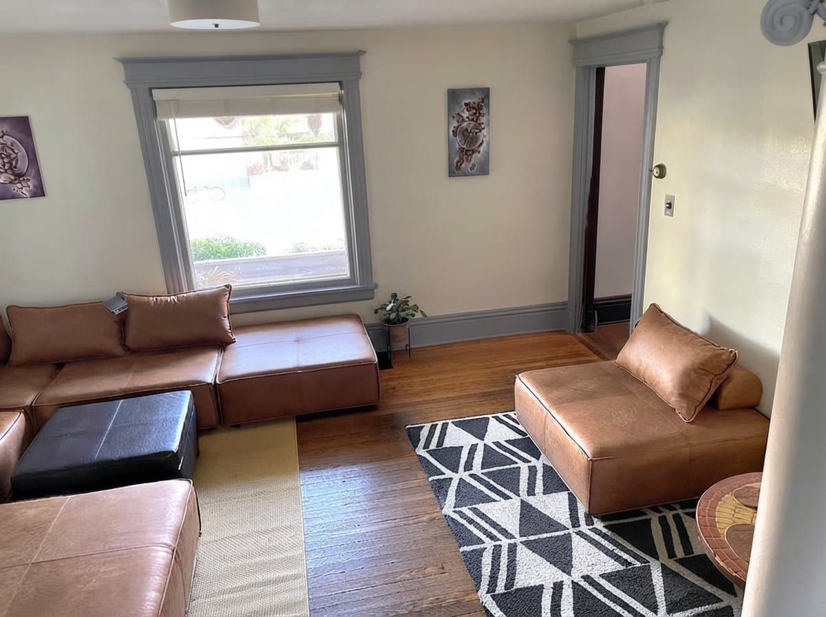 Madison House: 1502 Williamson St