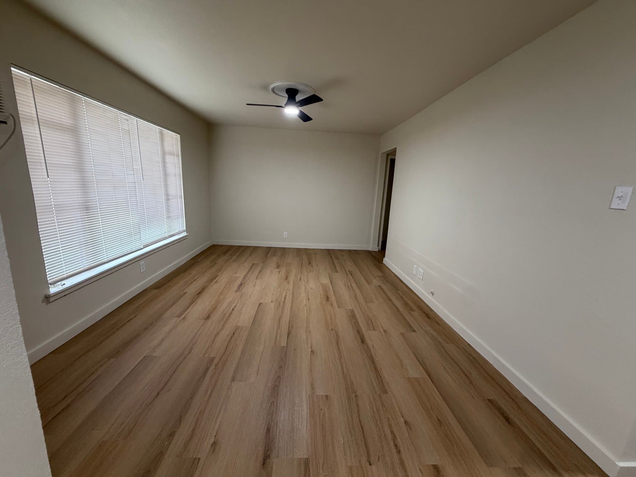 San Antonio House: 510 Sumner Dr