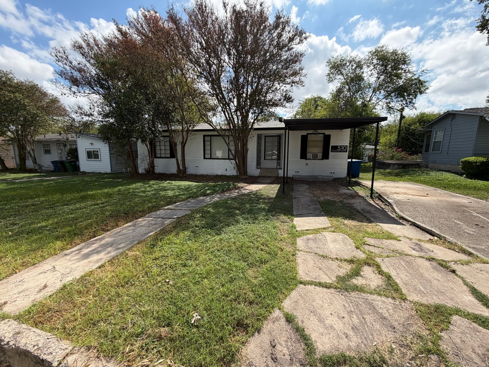 San Antonio House: 510 Sumner Dr