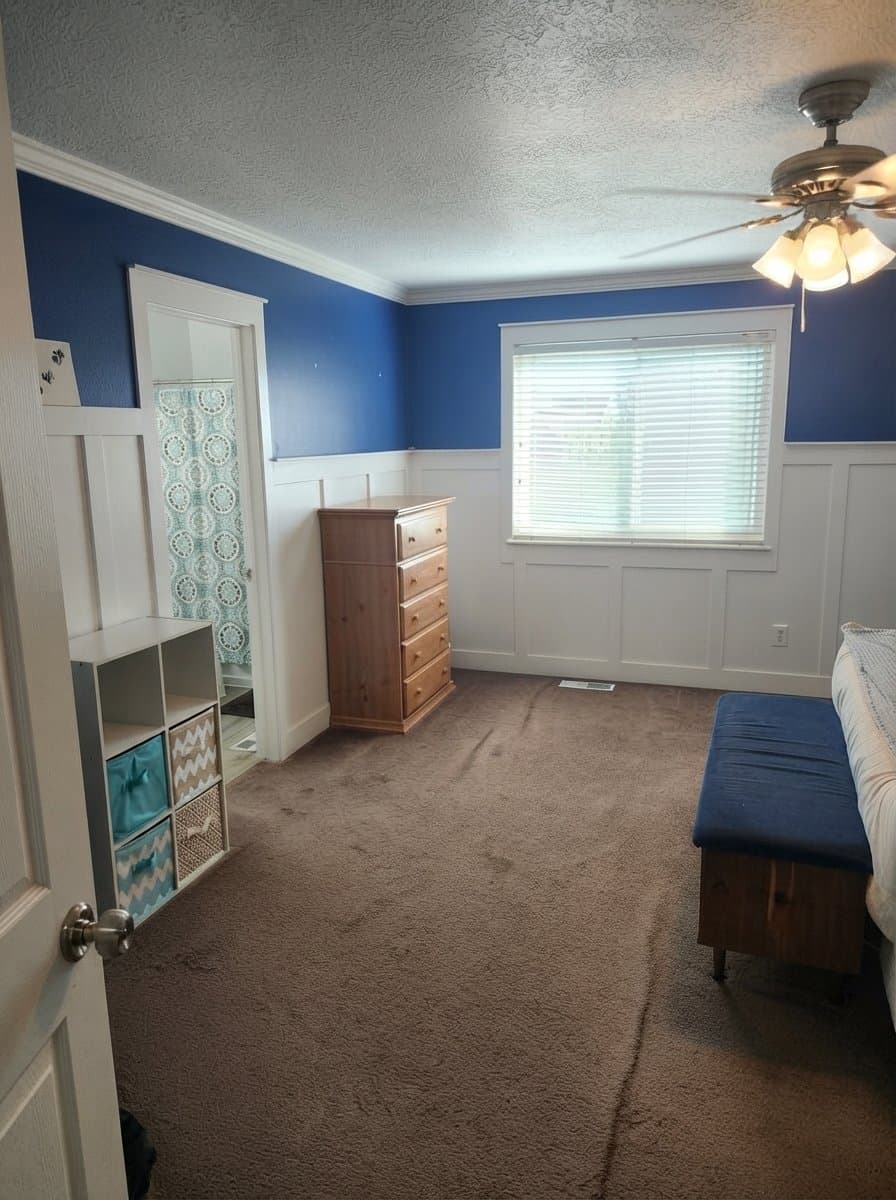 Eagle Mountain House: 7586 N Park St