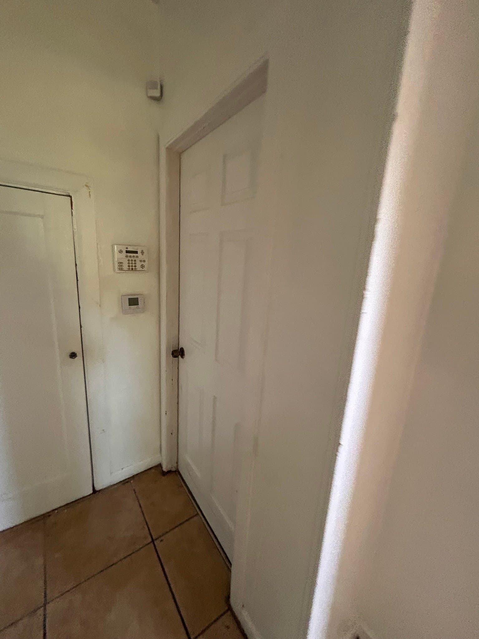 St.Louis House: 6211 Reichmann Ave