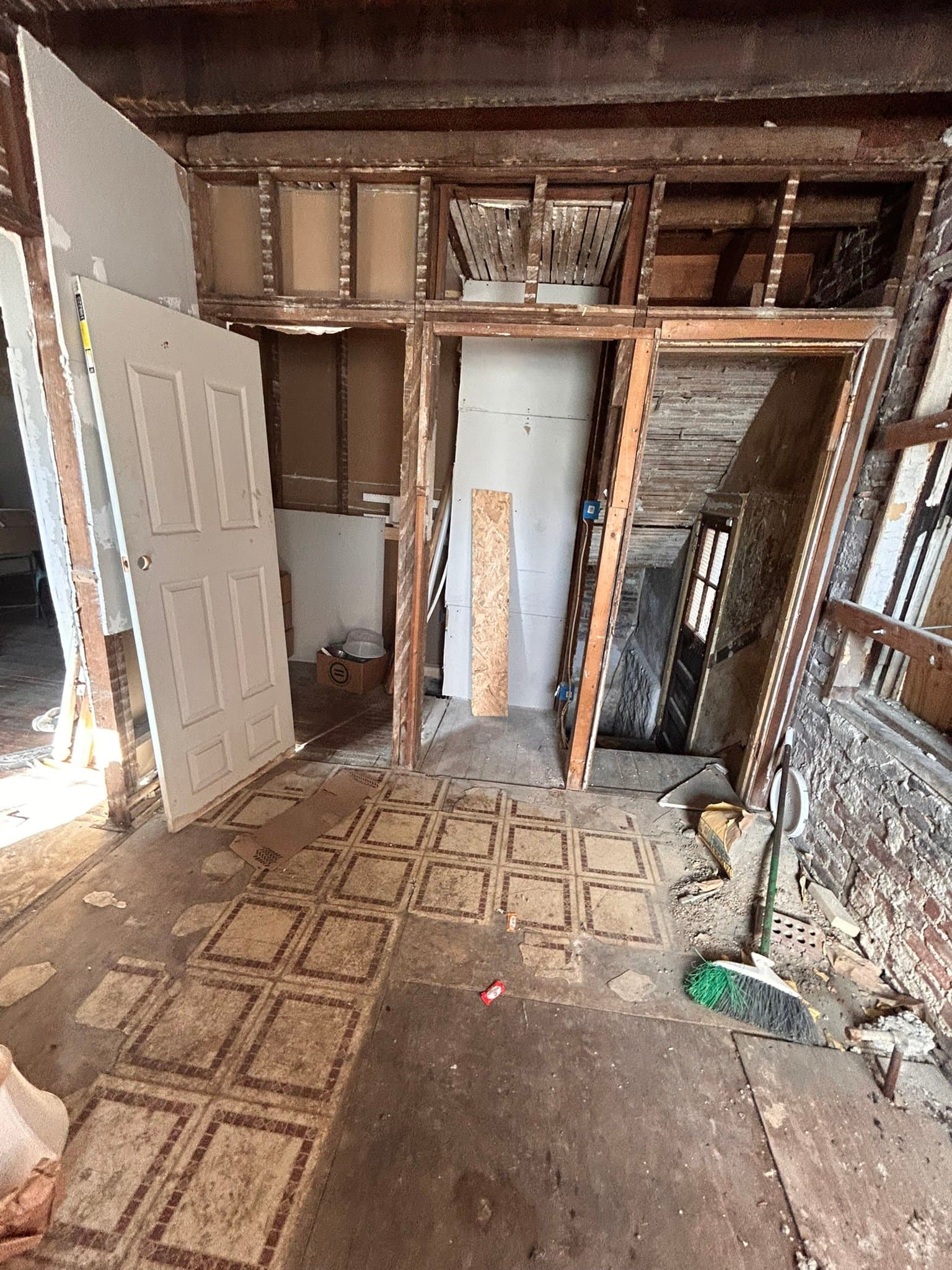 Saint Louis House: 5152 Maffitt Ave