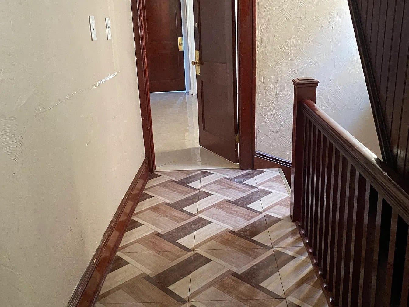 Clifton Multiplex: 52 2nd St