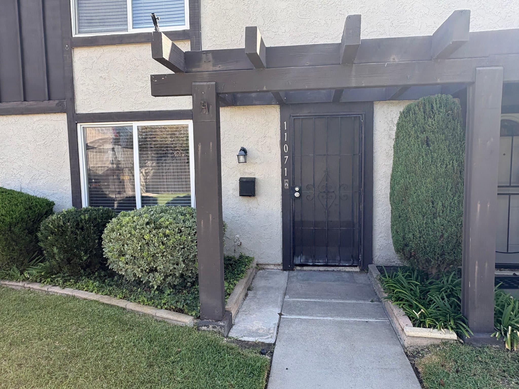Stanton Townhome: 11071 Grant Way