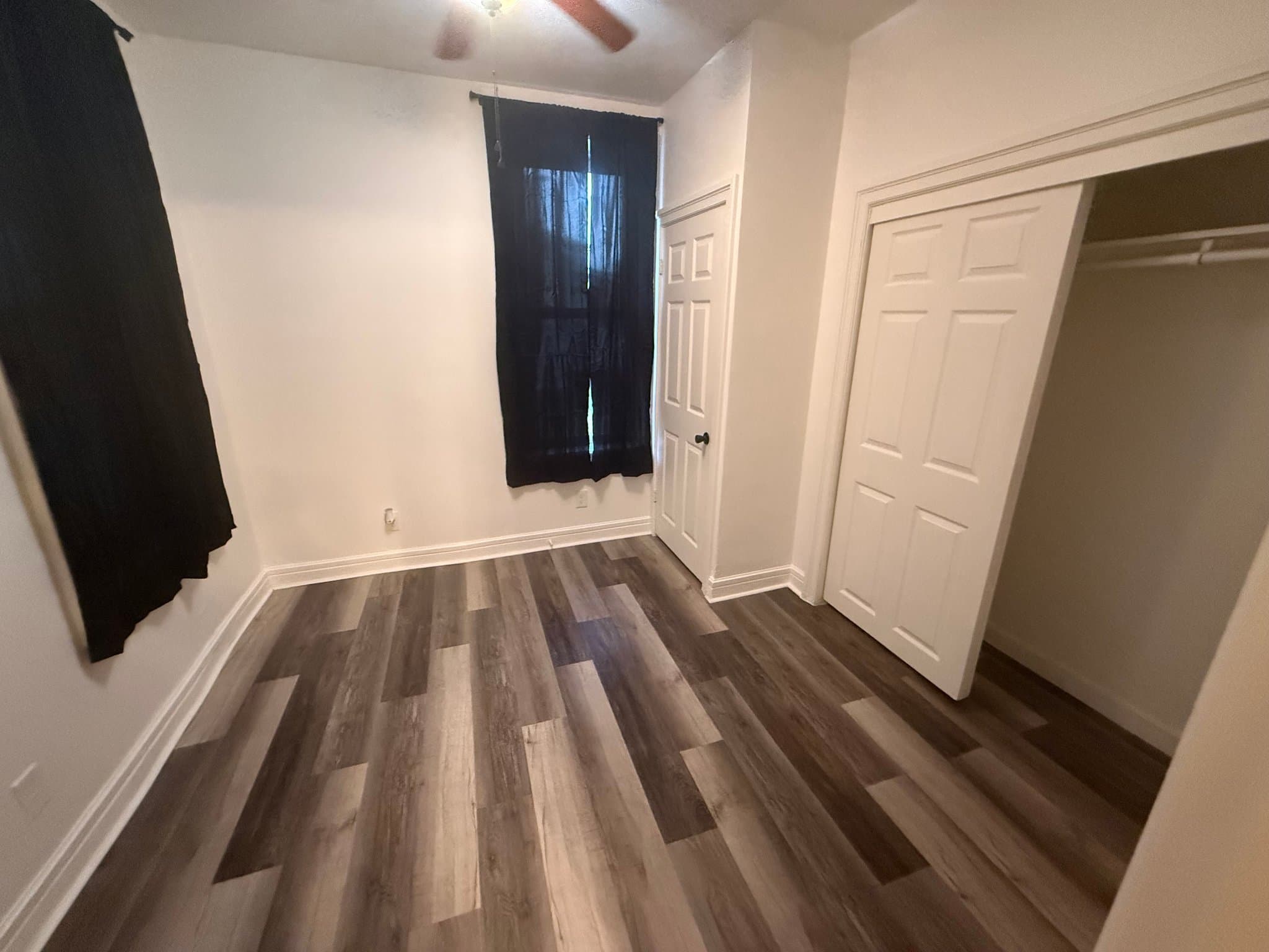 Belleville House: 213 N 13th st