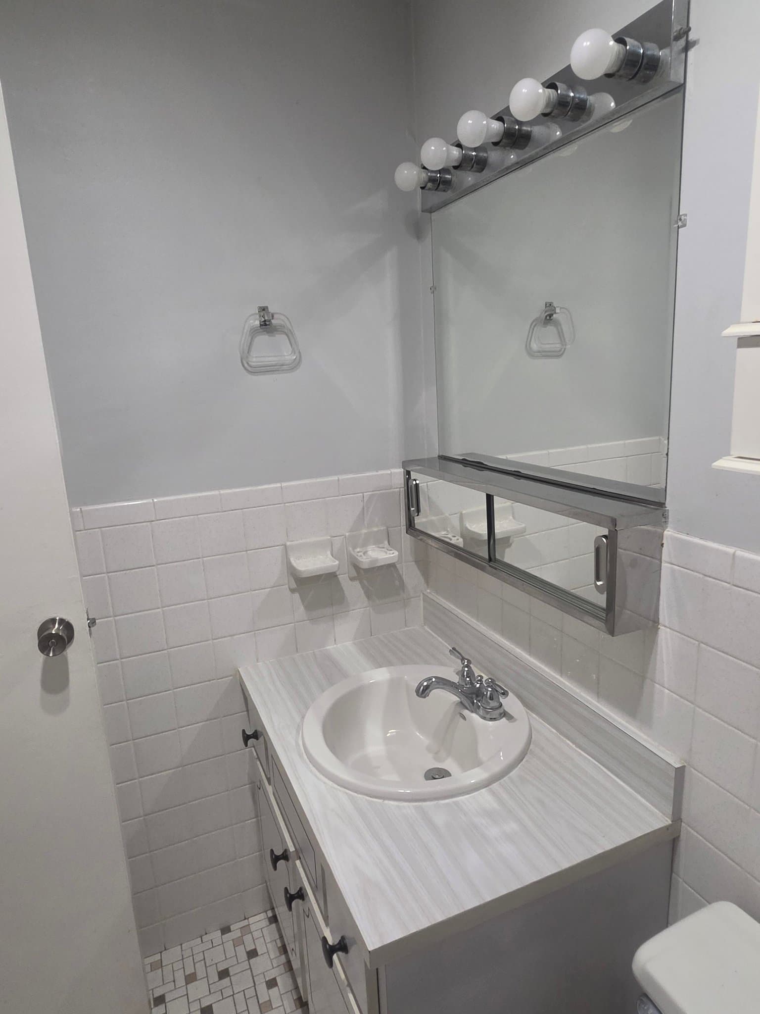 Salem Condo: 111 Horse Pond Rd