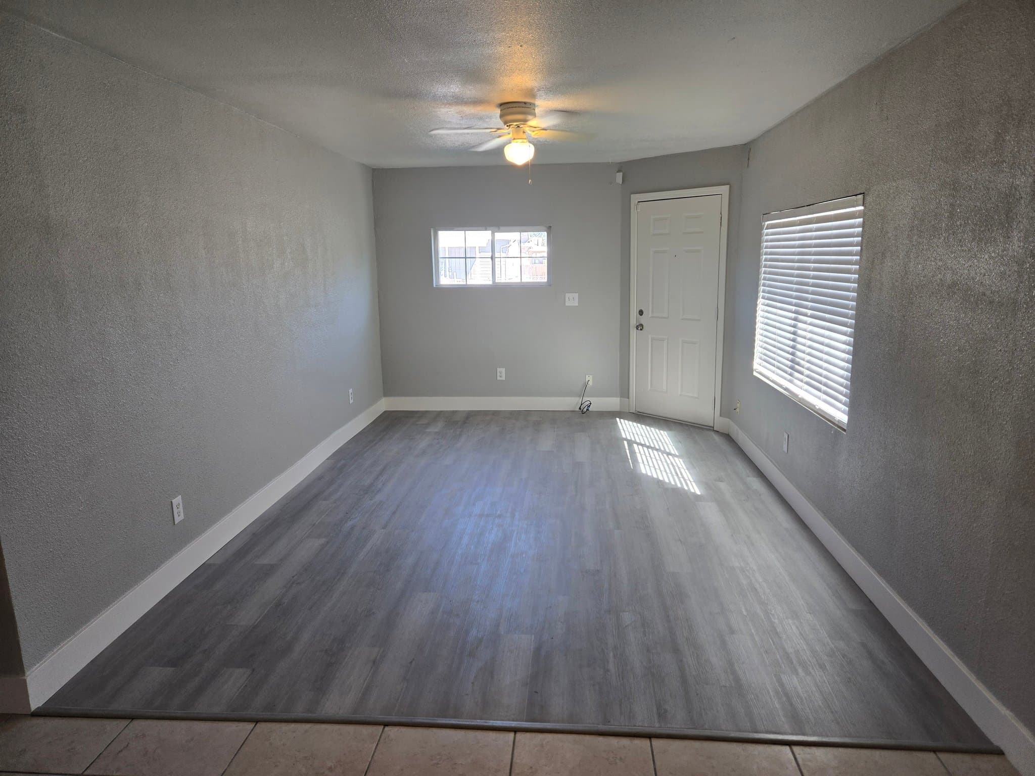 Stockton House: 639 S Hinkley Ave