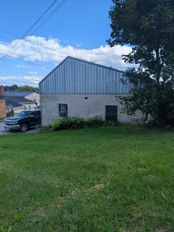 Elroy Other: 231 Main St