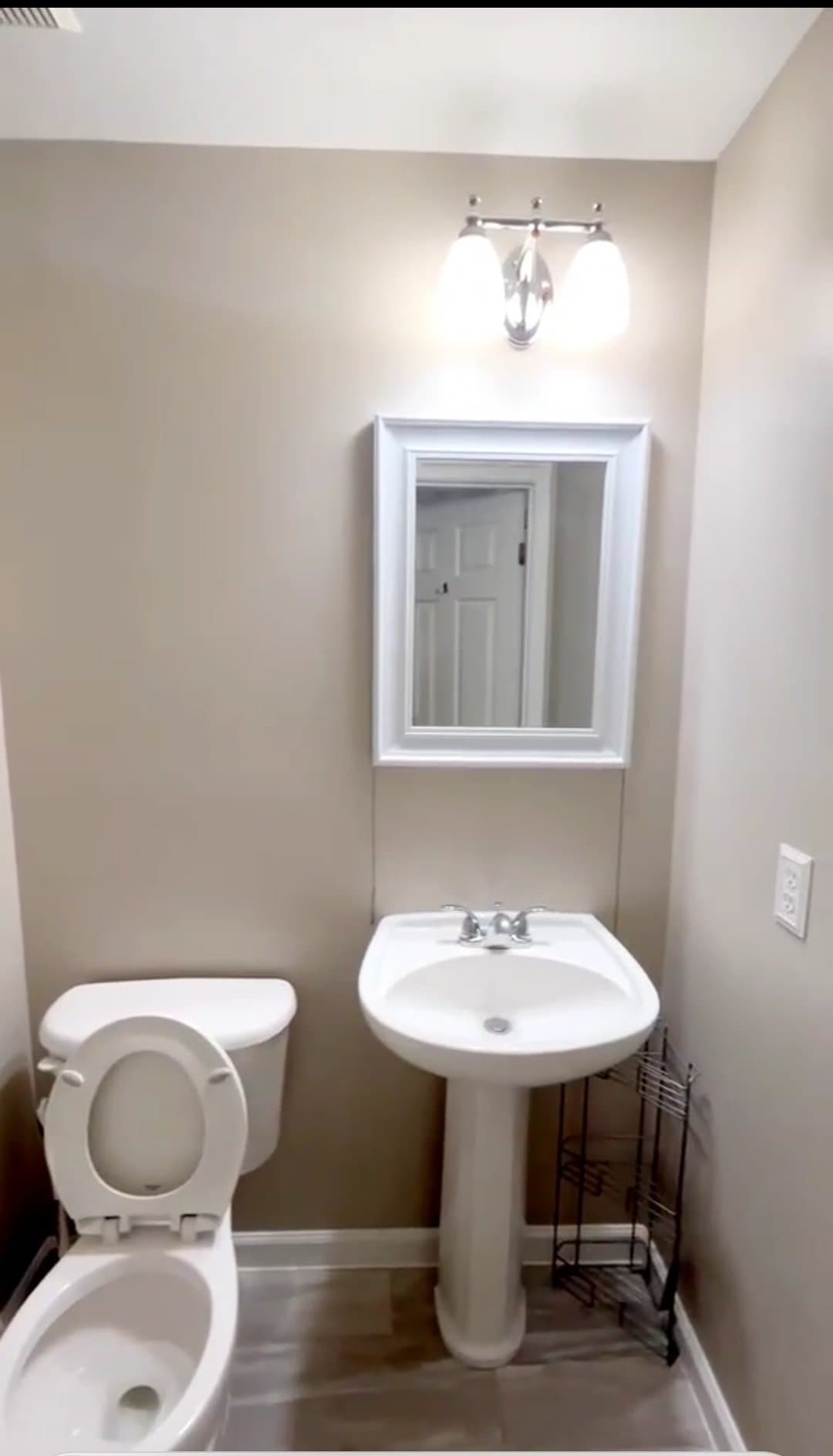 Dumfries Single Room: 4942 Marshlake Ln