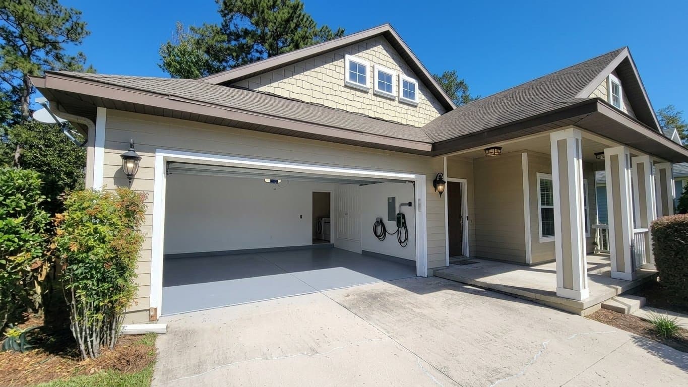 Gainesville House: 9964 NW 22nd Rd