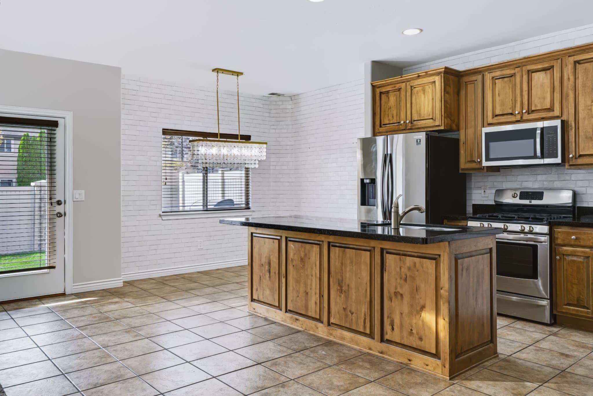 Orem Townhome: 848 S 1840 W