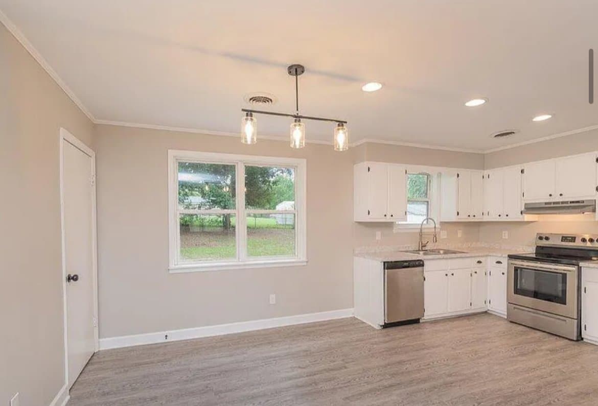 Martinez House: 4524 Oakley Pirkle Rd