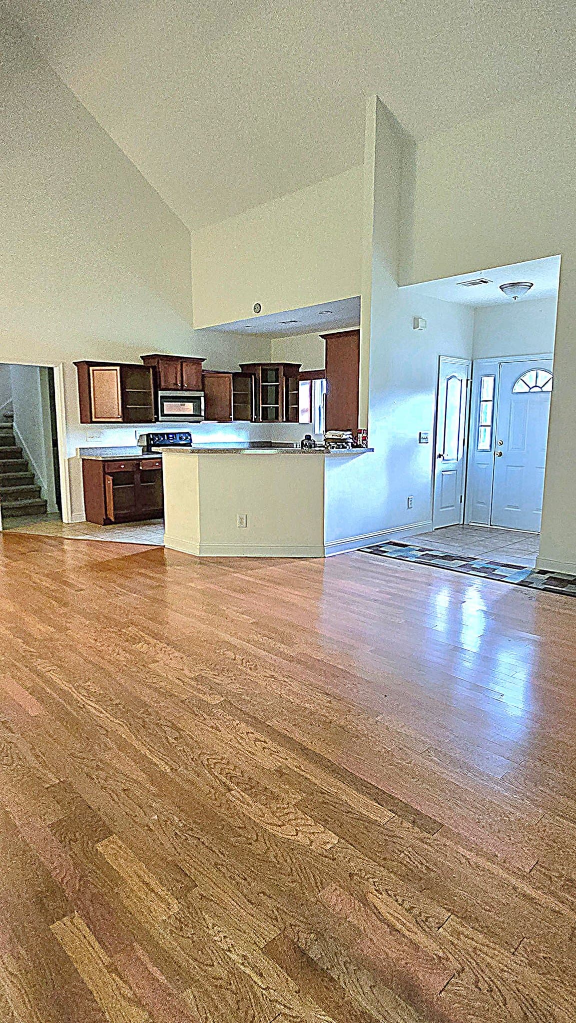Milledgeville House: 244 Stoneridge Dr NW