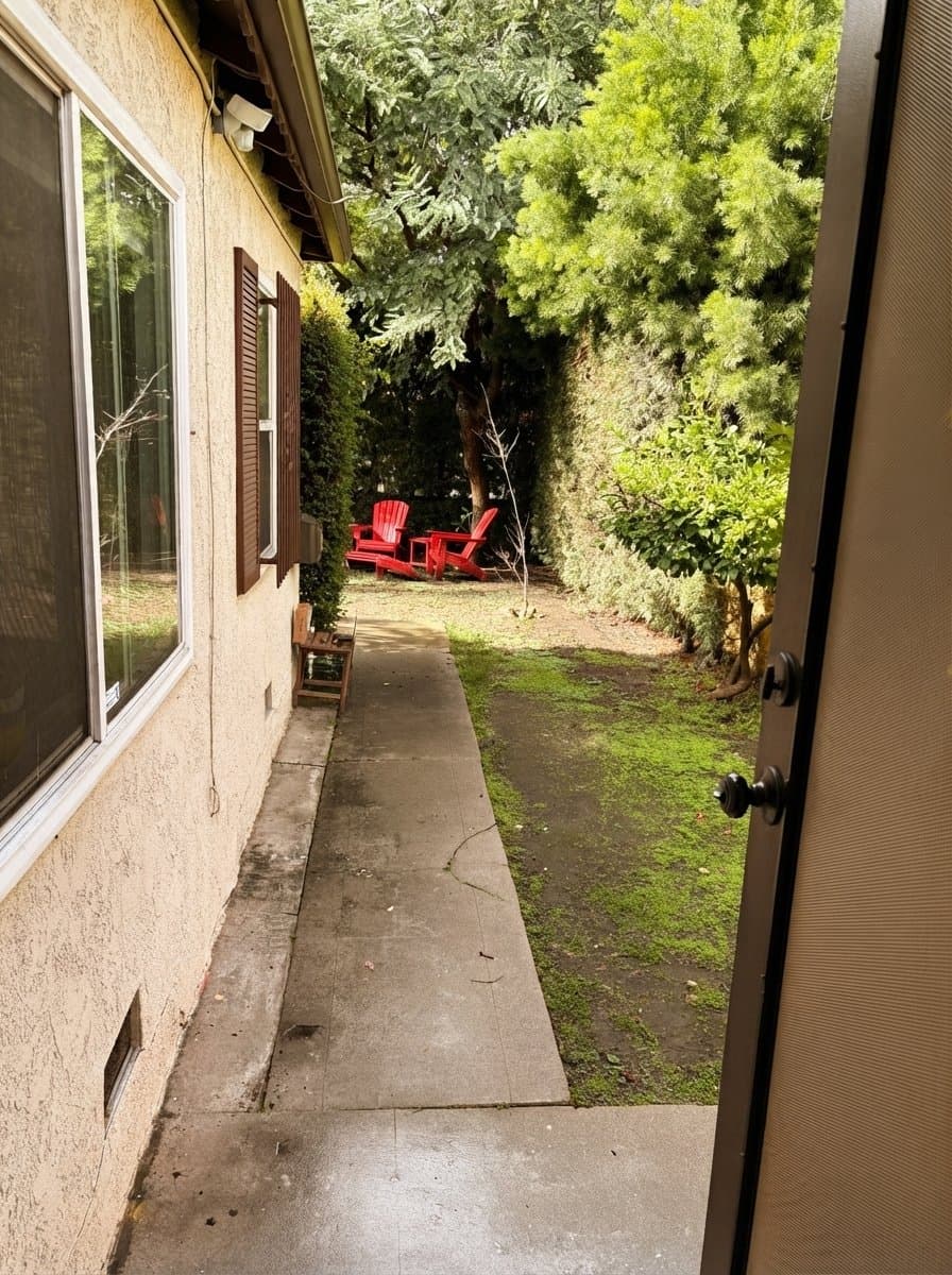 Los Angeles Multiplex: 1644 S Garth Ave