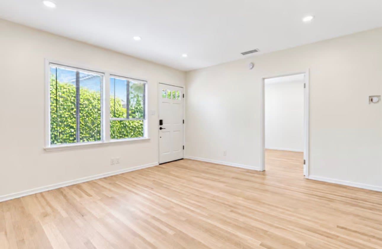 Studio City Multiplex: 4244 Tujunga Ave