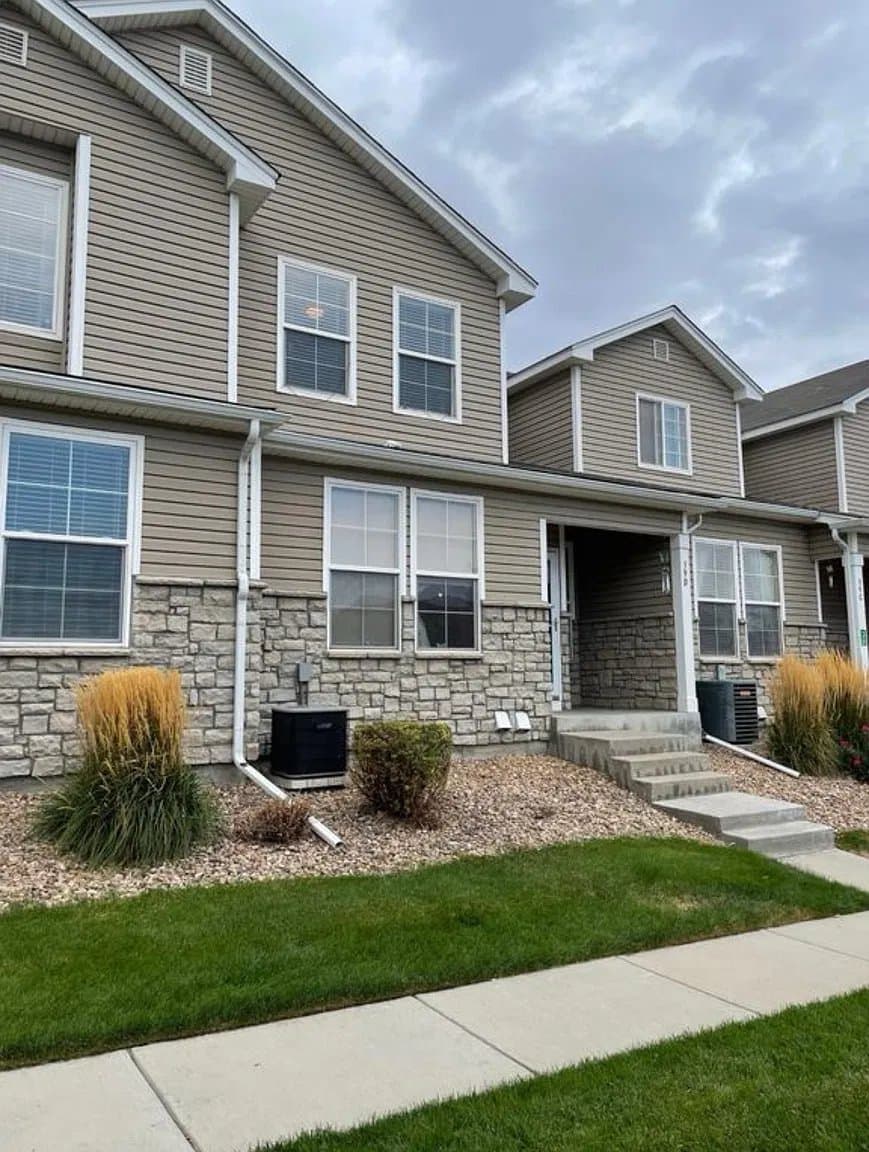 Commerce City Townhome: 9758 Laredo St