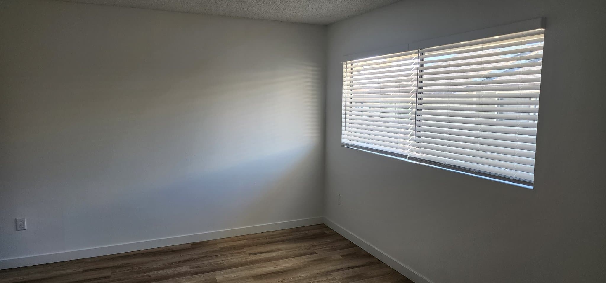 Redondo Beach Townhome: 714 N. Irena Ave.