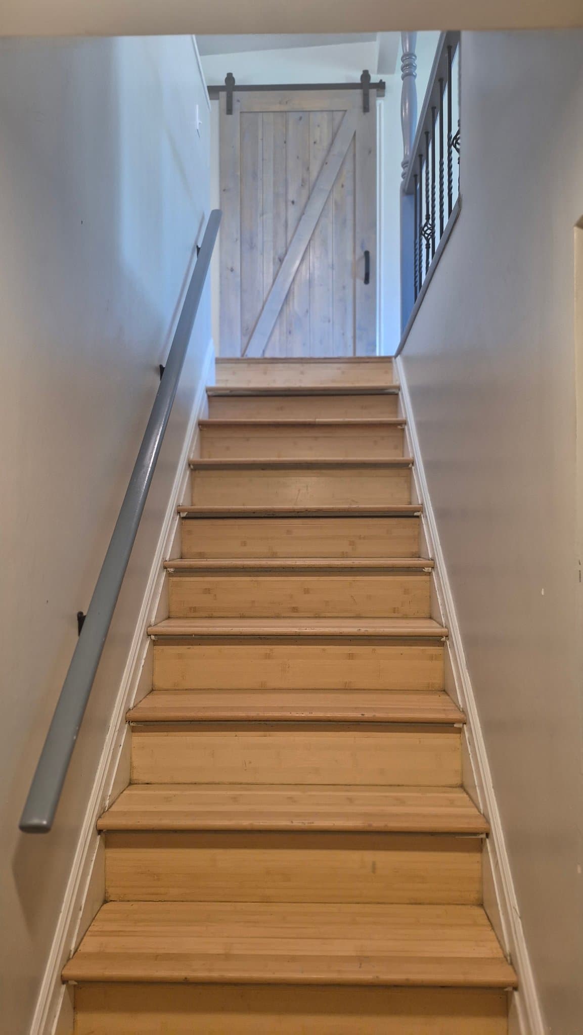 Murray House: 1447 E 5935 S
