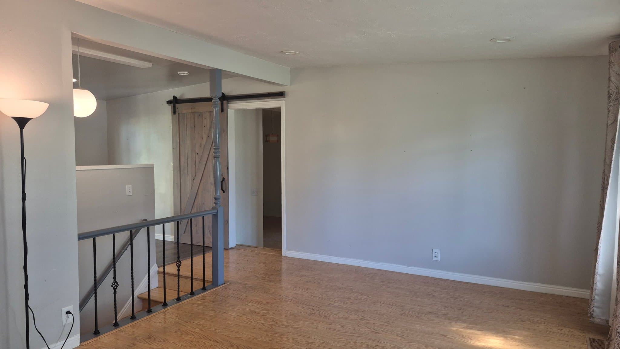 Murray House: 1447 E 5935 S