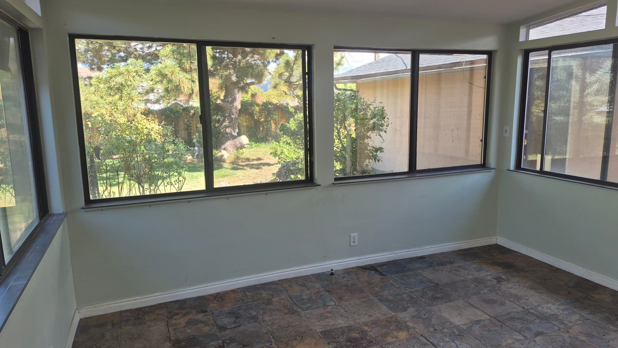 Murray House: 1447 E 5935 S