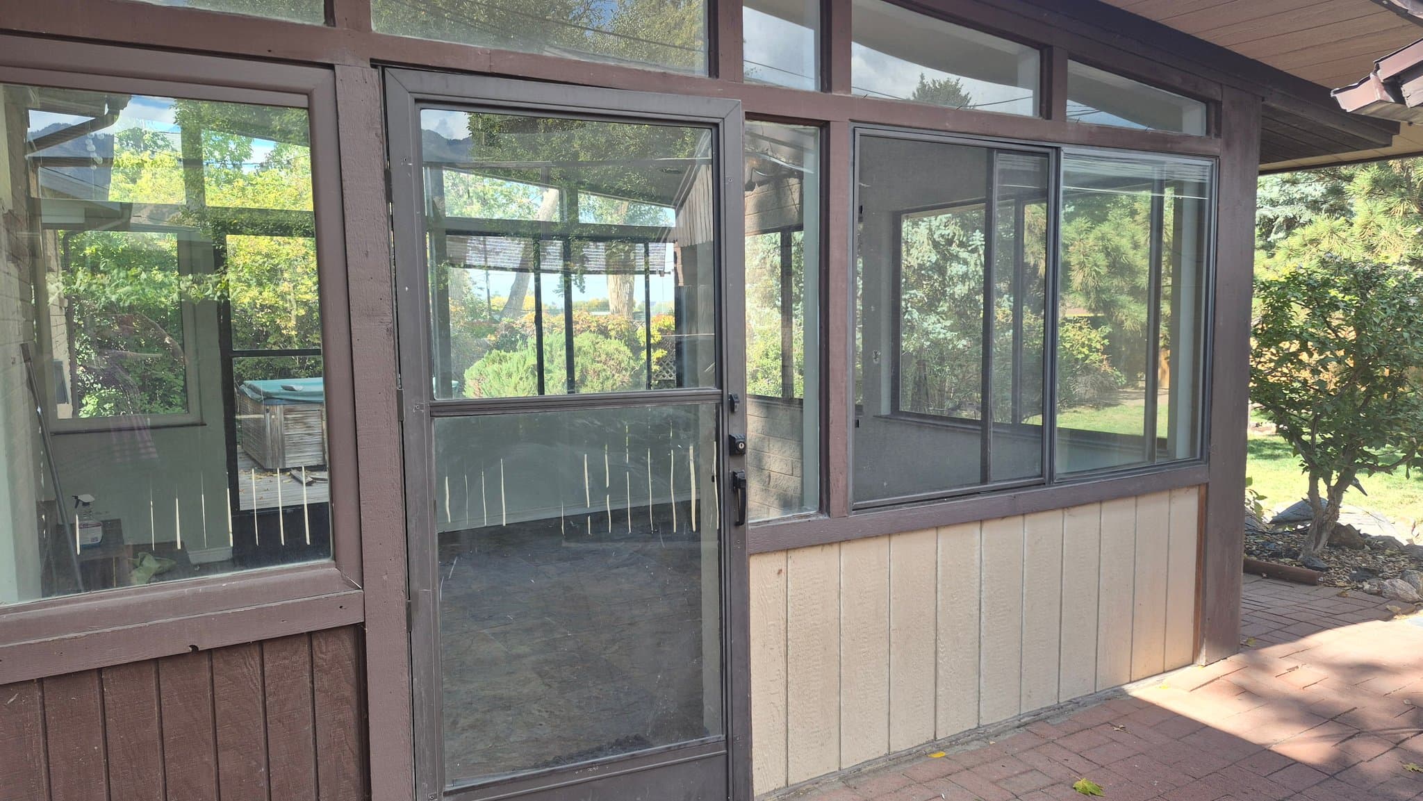 Murray House: 1447 E 5935 S