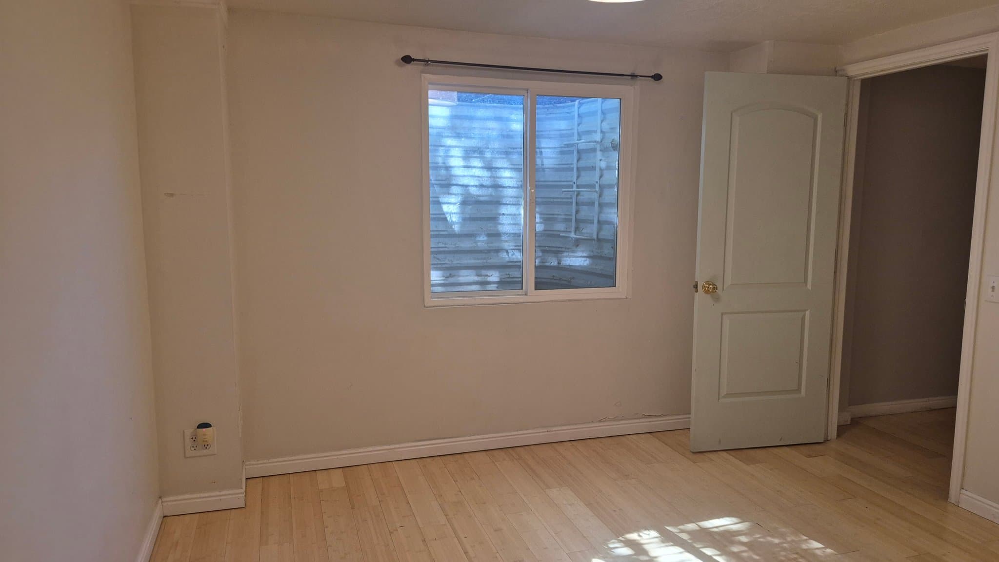 Murray House: 1447 E 5935 S