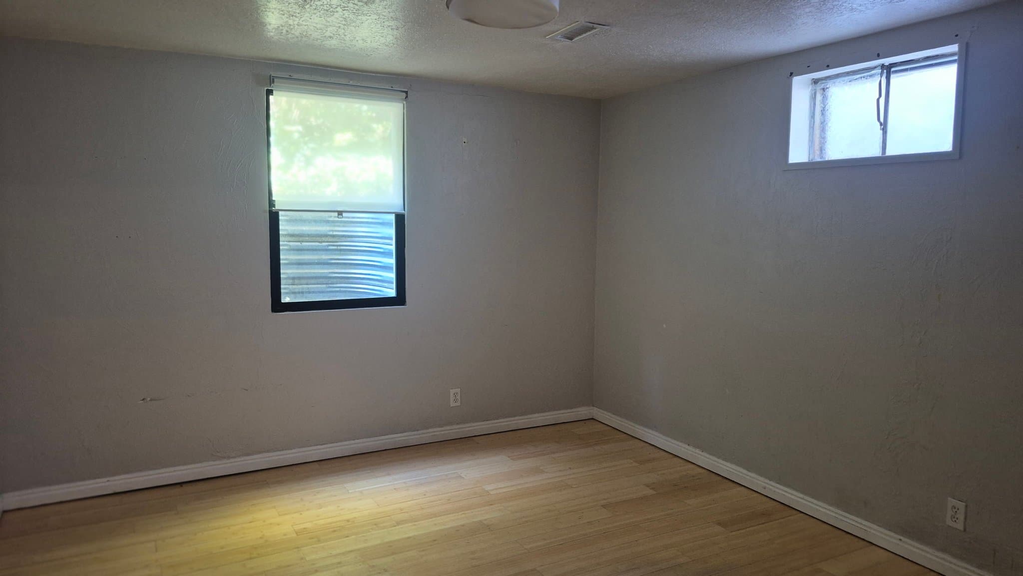 Murray House: 1447 E 5935 S