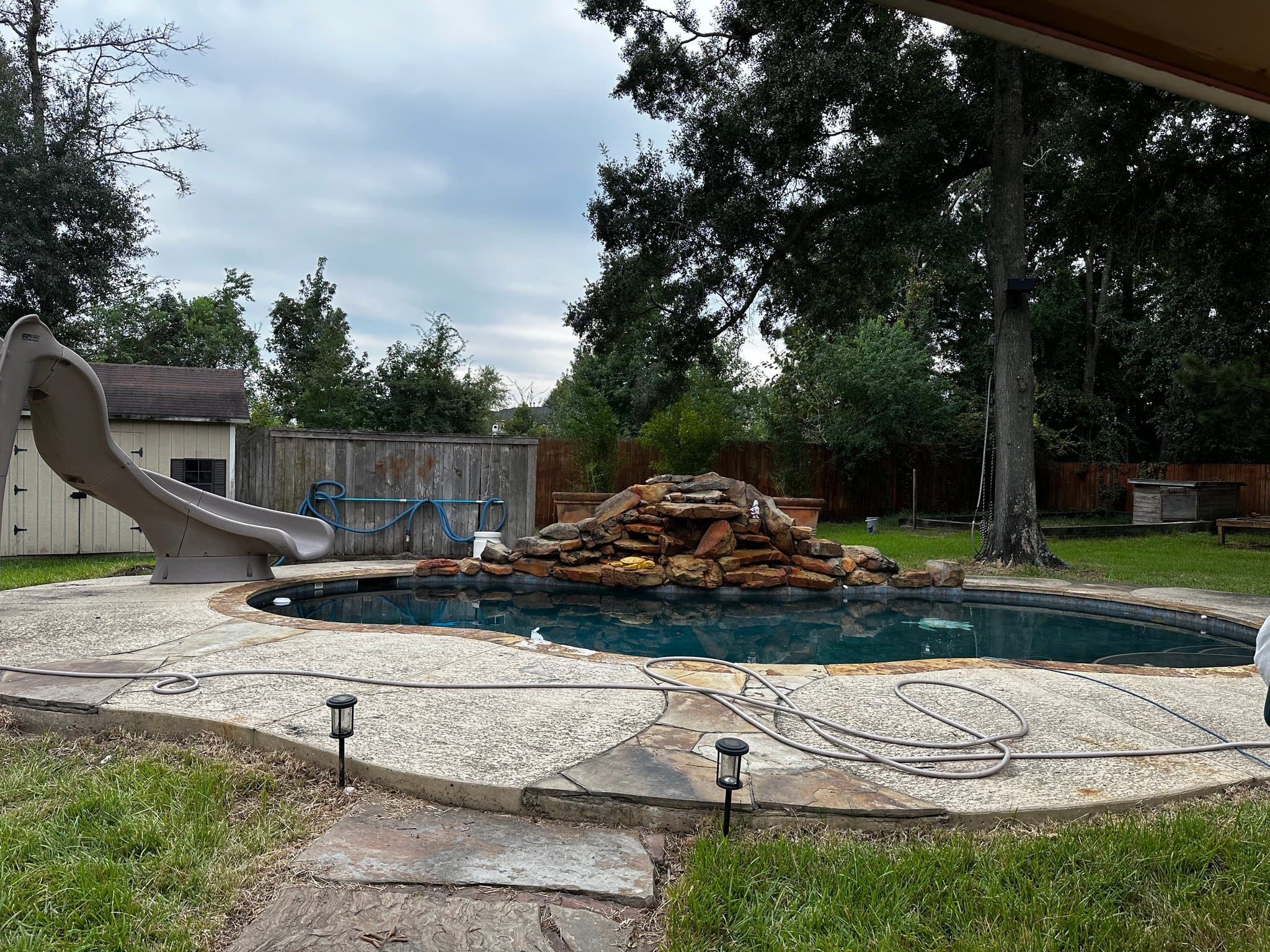 Conroe House: 1111 Chateau Woods Parkway Dr