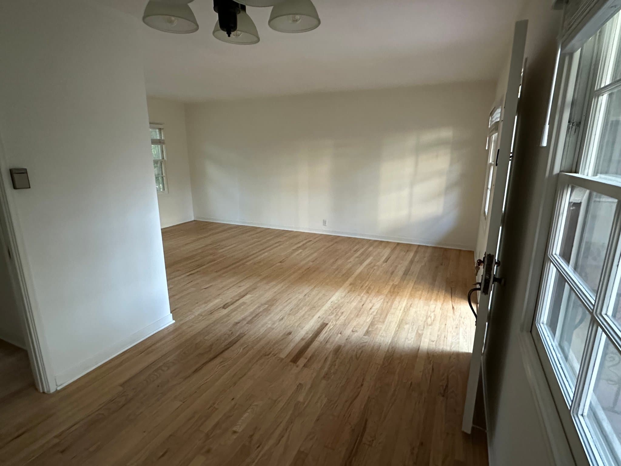 South Pasadena Apartment: 1616 Fair Oaks Ave,