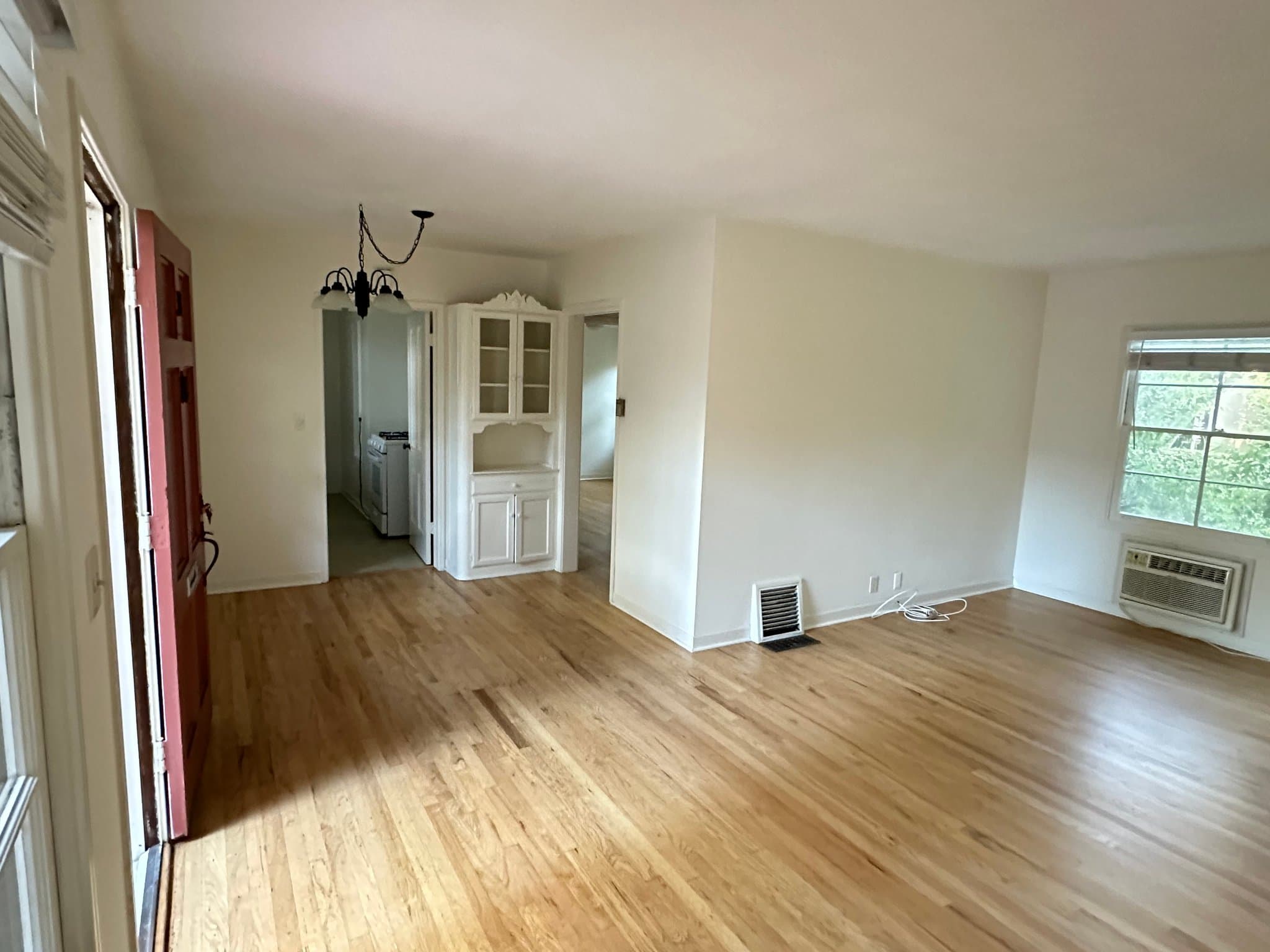 South Pasadena Apartment: 1616 Fair Oaks Ave,
